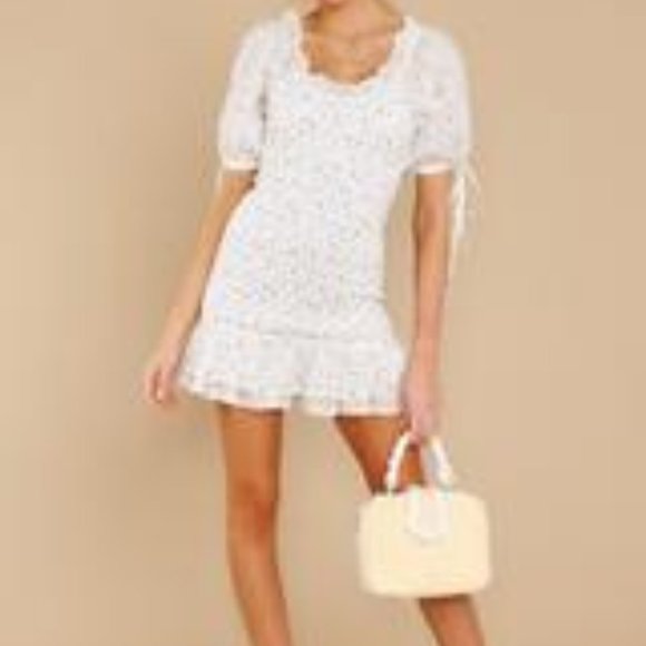 No Holding Back Smocked Dress NWT Size Large - Picture 1 of 3